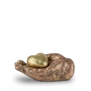 Keramische urn - Troost urn hartenhand